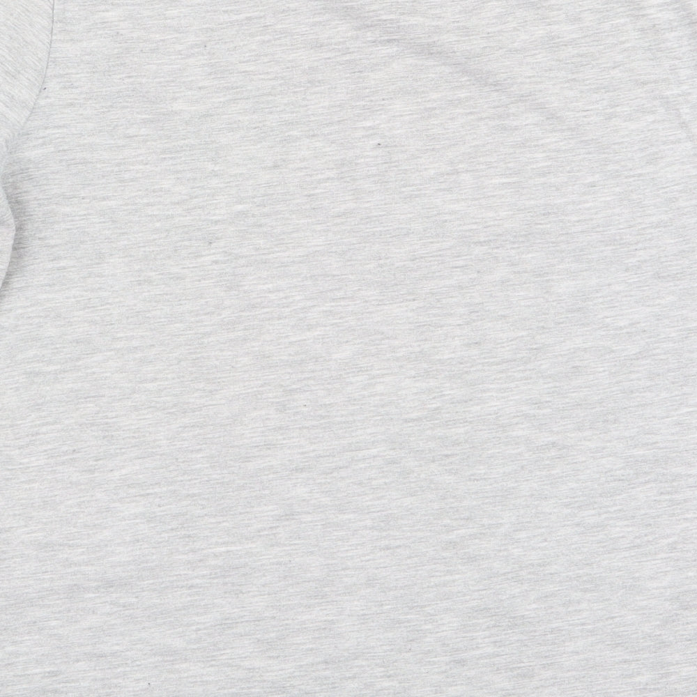 Brand and care label for fortnite boys’ grey basic t-shirt, size M