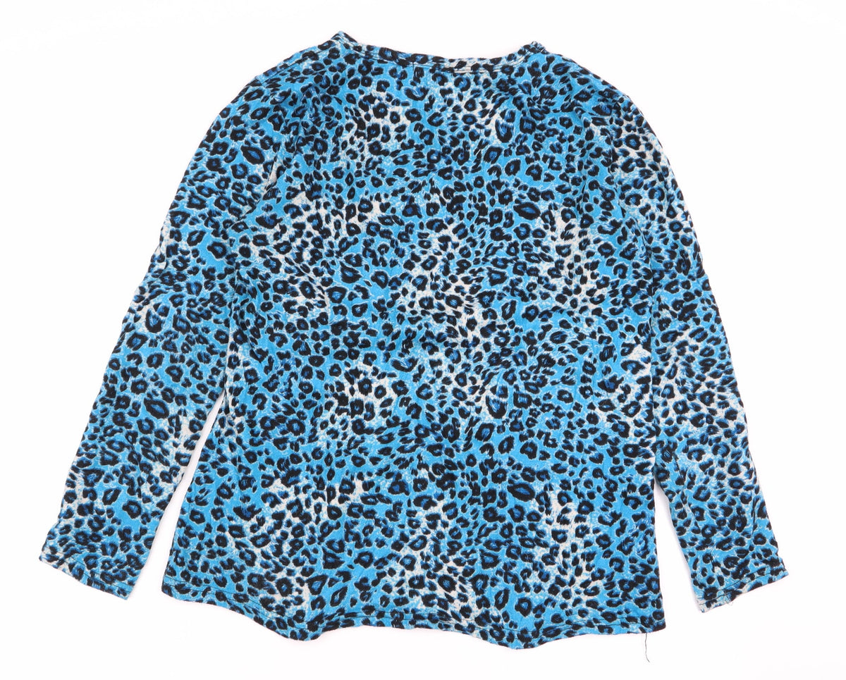 Back view of shi sheng women’s multicoloured animal print basic t-shirt, size L