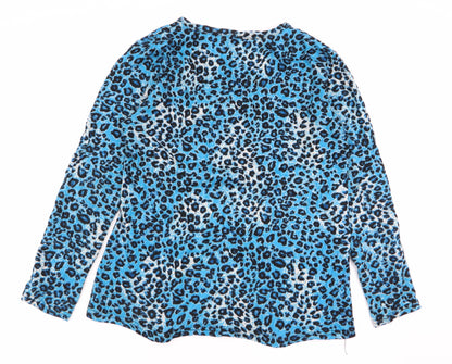 Back view of shi sheng women’s multicoloured animal print basic t-shirt, size L