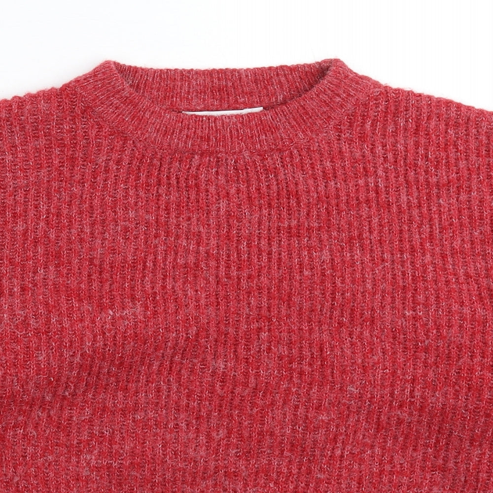 Close-up detail of By Swan women’s red knit jumper one size