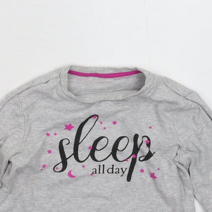Close-up detail of George girls’ grey basic t-shirt, size 7-8, years