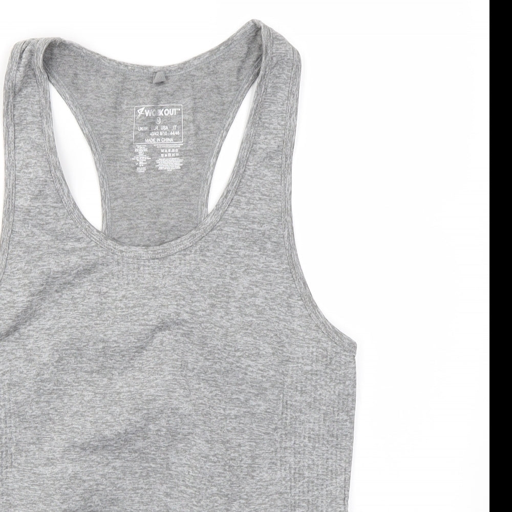 Close-up detail of WorkOut women’s grey basic t-shirt, size M