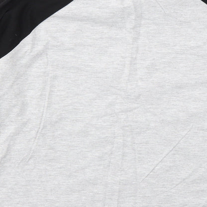 Brand and care label for Preworn boys’ multicoloured geometric basic t-shirt, size 10-11, years