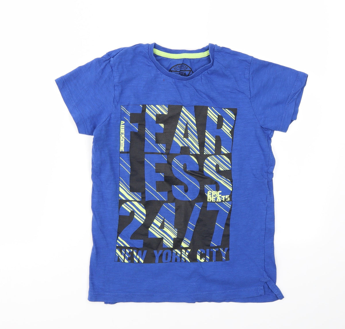 Front view of Matalan boys’ blue geometric basic t-shirt, size 10, years