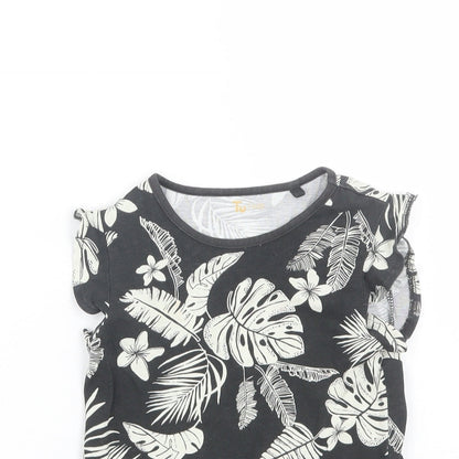 TU Girls Black Floral  Basic T-Shirt Size 5 Years