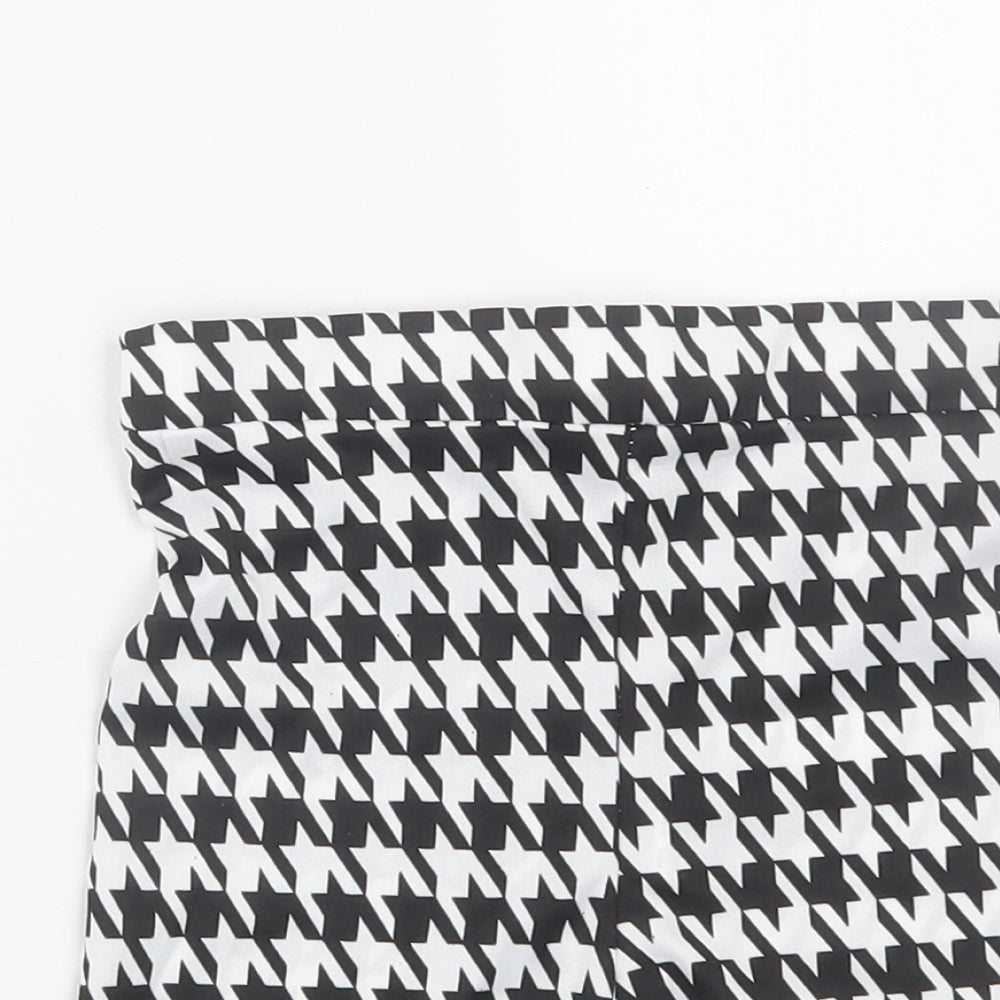 PRETTYLITTLETHING Womens Black Houndstooth  Biker Shorts Size 6