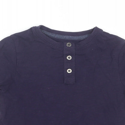 Close-up detail of Tu girls’ blue basic t-shirt, size 4, years