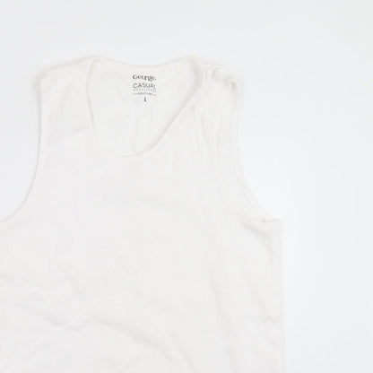 George Mens White    T-Shirt Size L