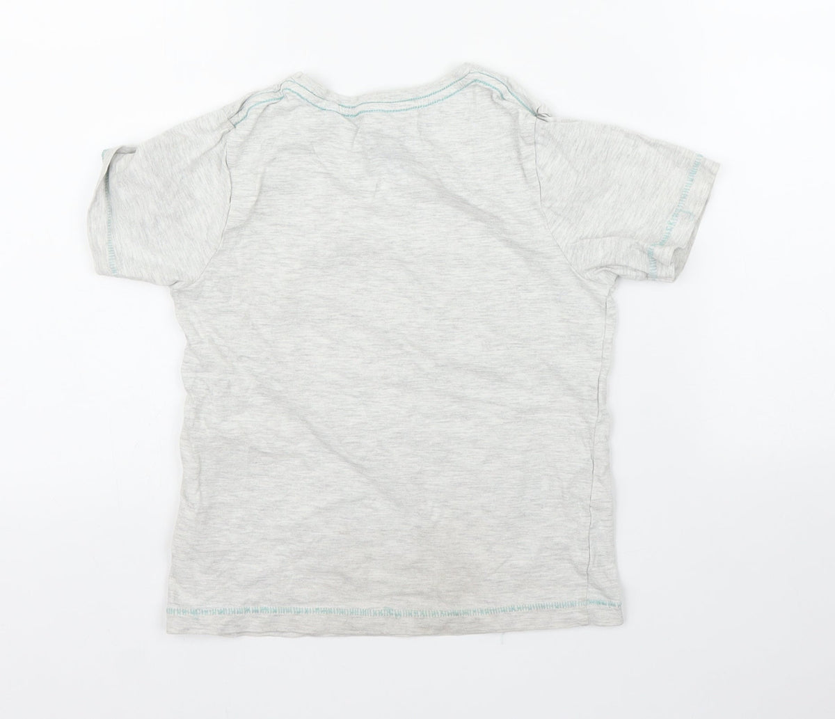 Back view of Tu boys’ grey basic t-shirt, size 5, years