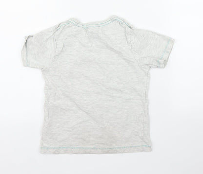 Back view of Tu boys’ grey basic t-shirt, size 5, years