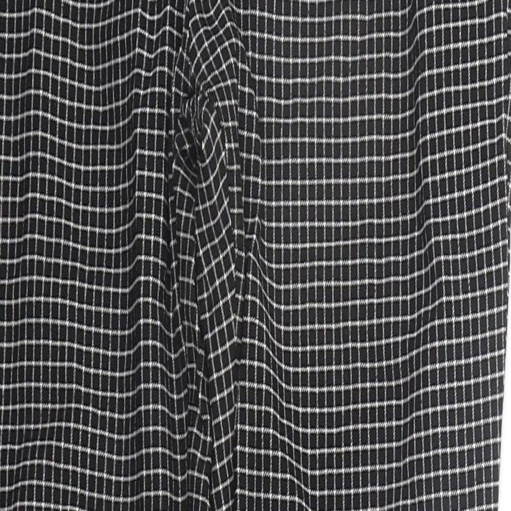 Womens UK Size 10 New Look Regular Fit  Black Trousers