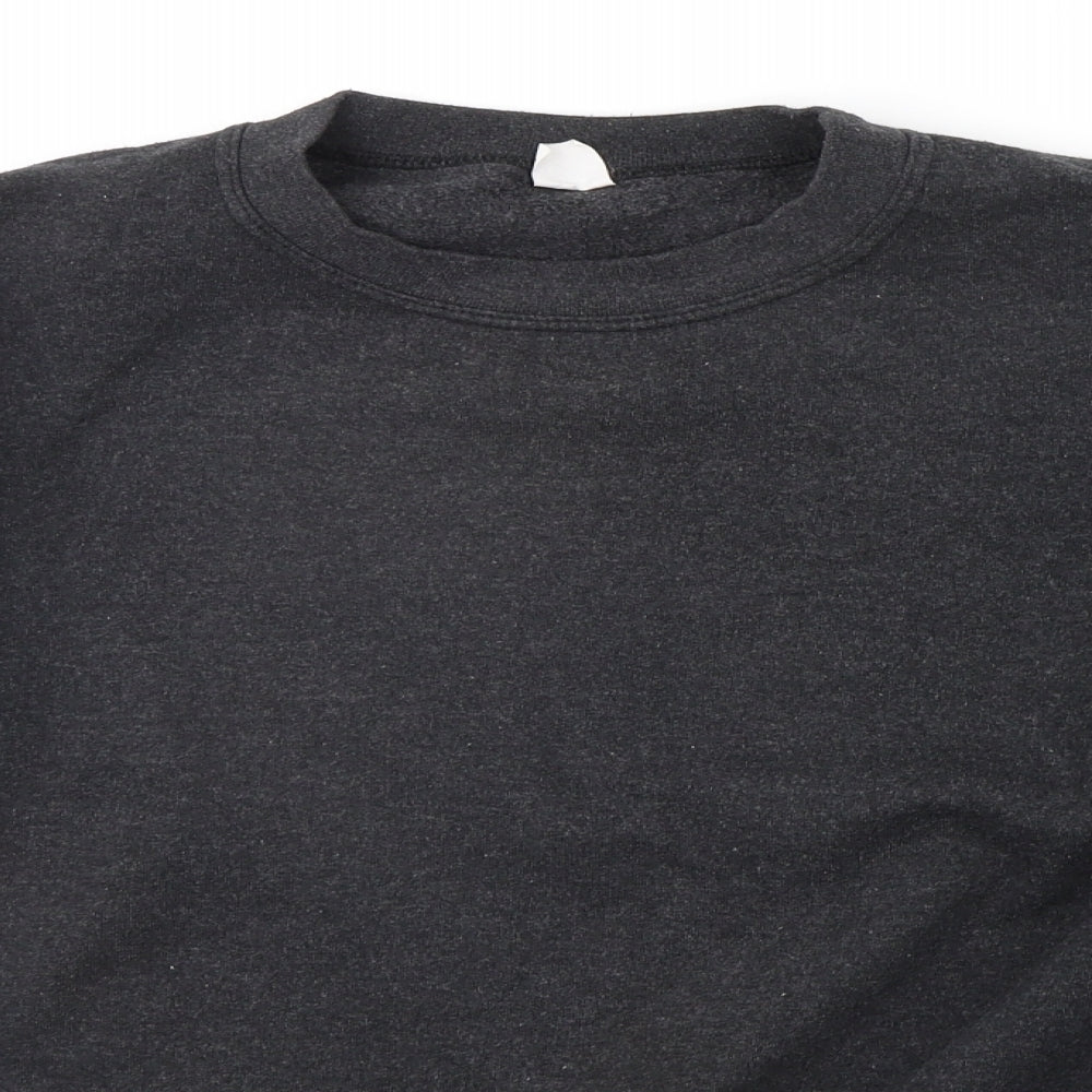 Close-up detail of body athletic free men’s grey jumper, size M
