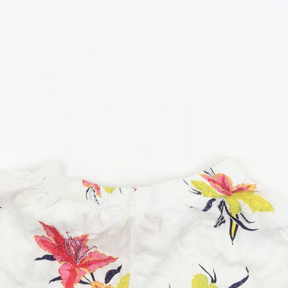 Women's Secret  Womens White Floral  Sweat Shorts Size S