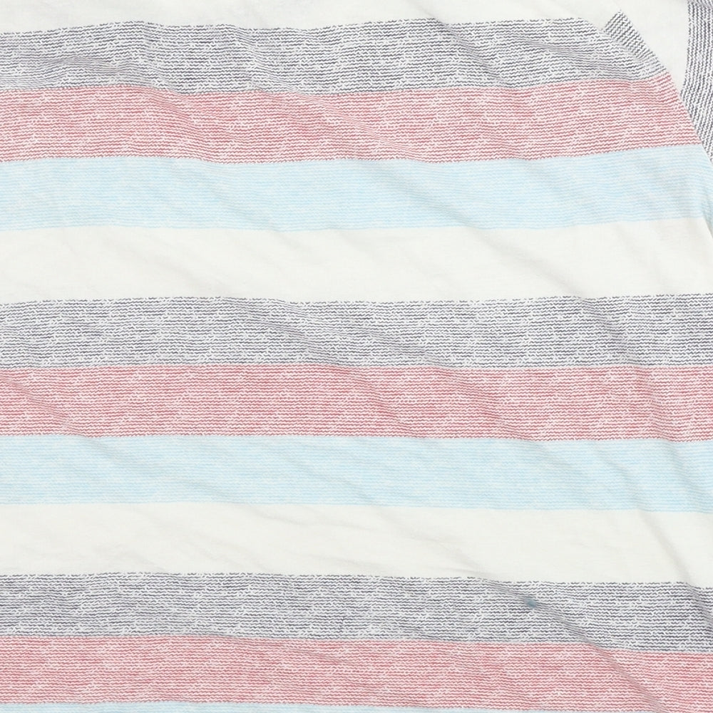 Brand and care label for Lee Cooper girls’ white striped basic t-shirt, size 13, years
