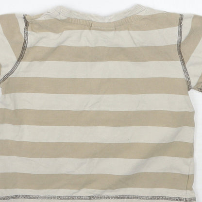 Brand and care label for Cherokee boys’ brown striped basic t-shirt, size 2-3, years