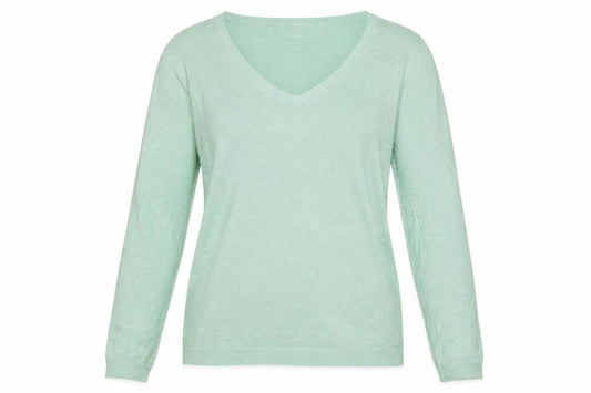Front view of Vera Moda women’s green jumper, size L