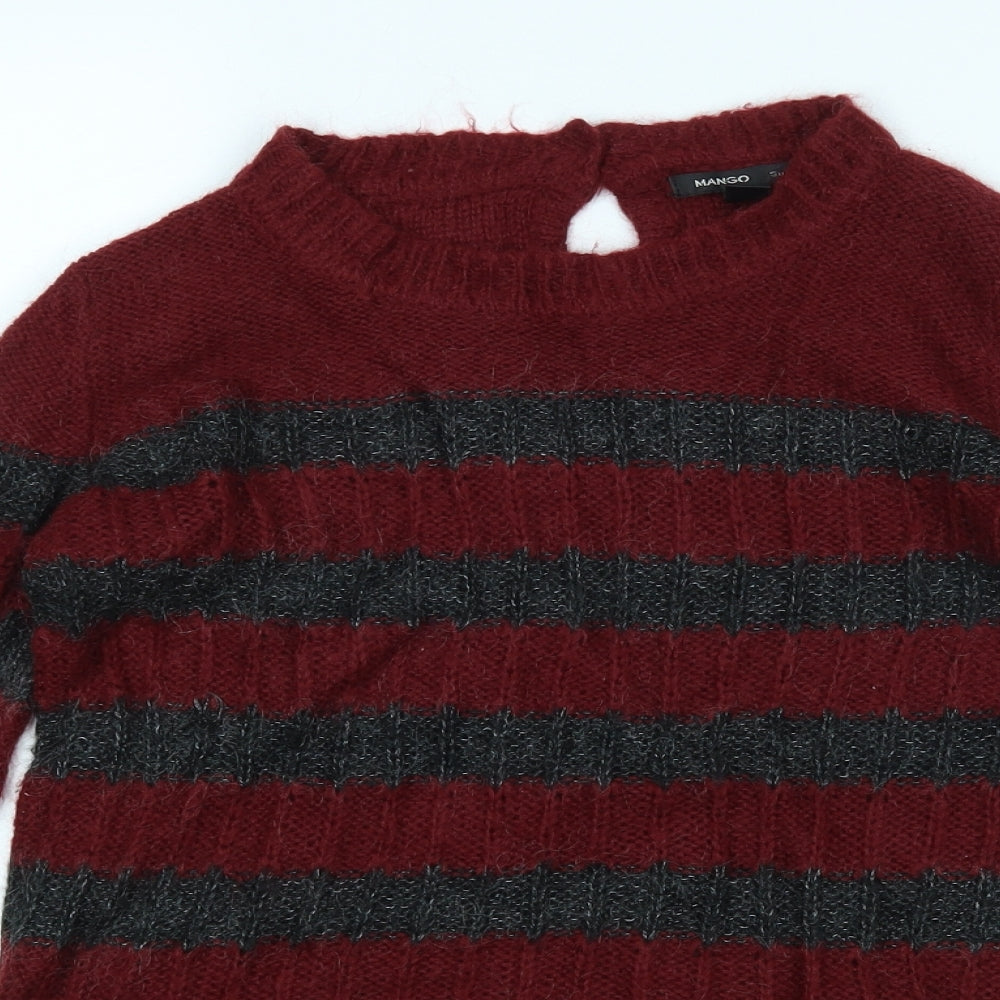 Close-up detail of Manhgo women’s multicoloured striped jumper, size M