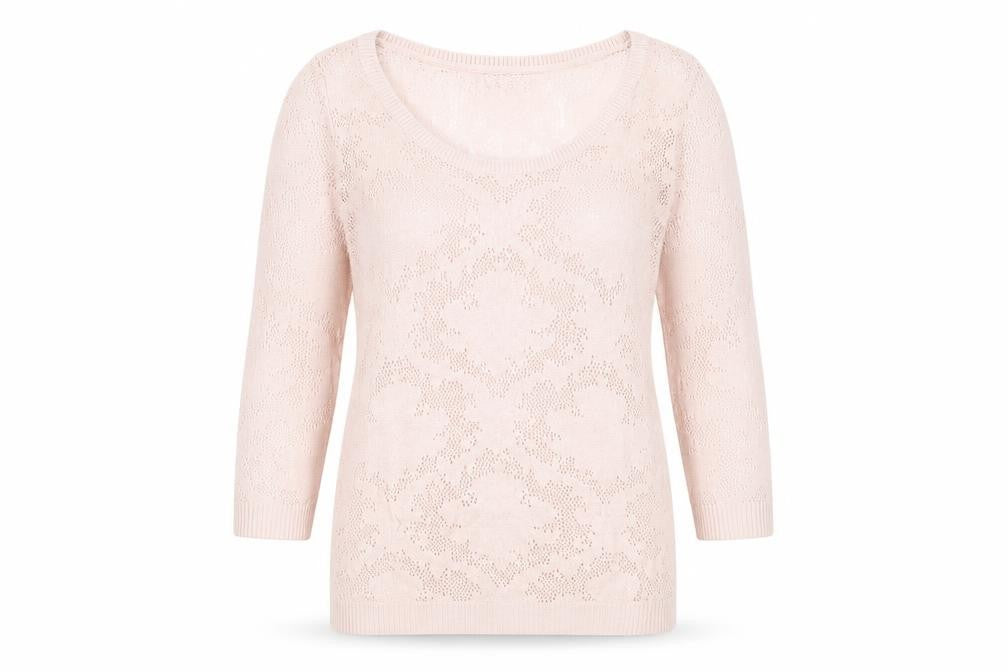 Front view of Astradivarius women’s pink basic t-shirt, size M
