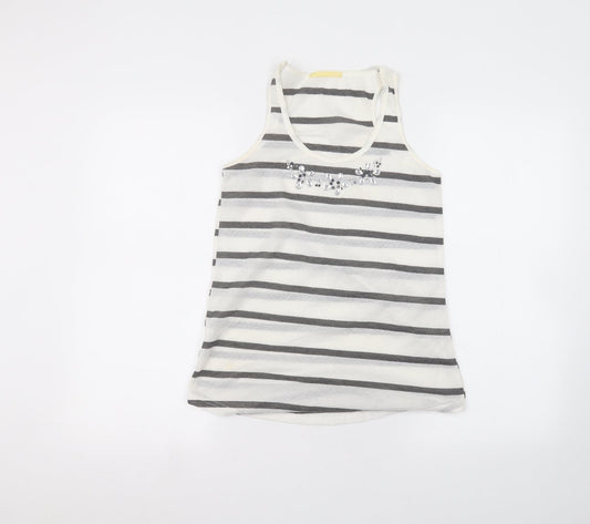Womens UK Size S Preworn White Basic T-Shirt