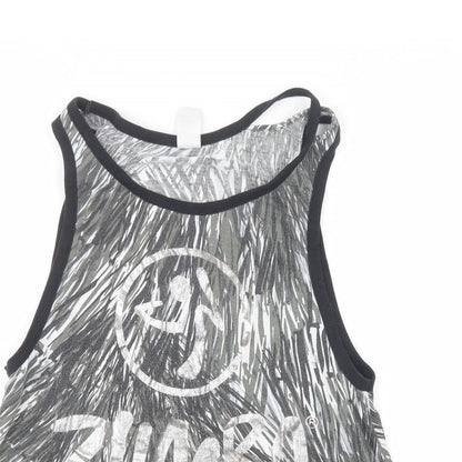 Close-up detail of Zumba women’s grey geometric basic tank, size M