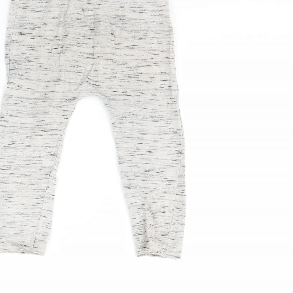 fred & flo Baby Grey Herringbone  Capri Trousers Size 12 Months