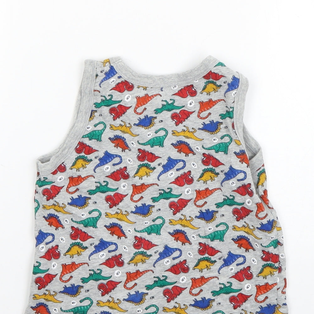 Brand and care label for Tu boys’ multicoloured geometric basic t-shirt, size 5-6, years