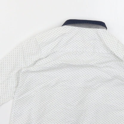 Brand and care label for t5he spit5alfields shirt5 co boys’ white polka dot basic button-up, size 5-6, years