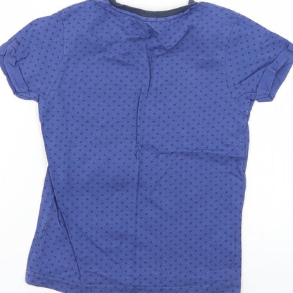 Brand and care label for George boys’ blue polka dot basic t-shirt, size 5-6, years