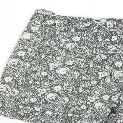 Atmosphere Womens Green Floral  Chino Shorts Size 8