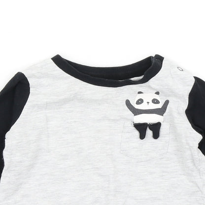 Close-up detail of F&F boys’ grey basic t-shirt, size 12-18, months