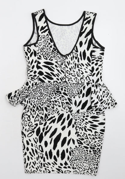 Dolls Womens White Animal Print  Mini  Size 10