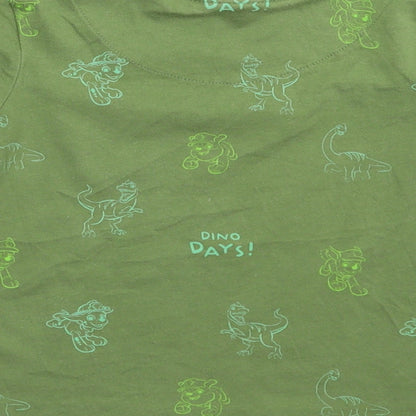 Brand and care label for George girls’ green basic t-shirt, size 2-3, years