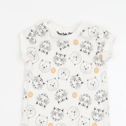 River Island Boys White Animal Print  Babygrow One-Piece Size 0-3 Months