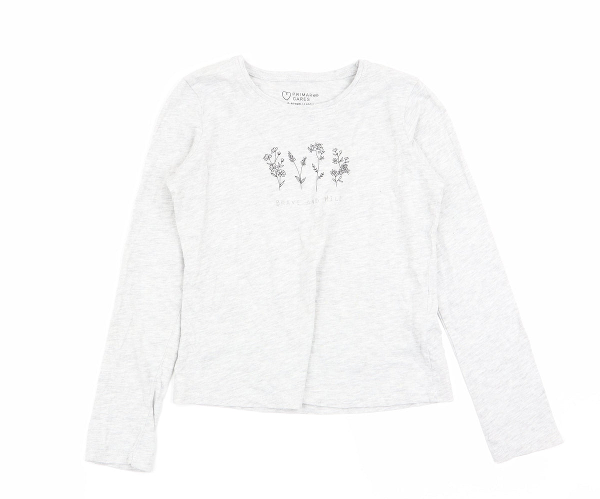 Front view of Primark girls’ grey basic t-shirt, size 9-10, years