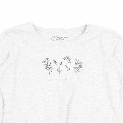 Close-up detail of Primark girls’ grey basic t-shirt, size 9-10, years