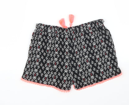 Primark Girls Black Striped  Bermuda Shorts Size 6 Years