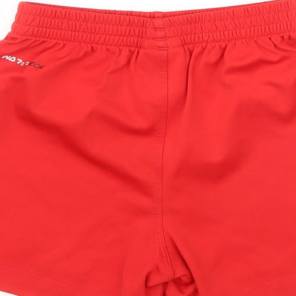 Brand and care label for Warrior boys’ red sweat shorts, size 2, years - lfc
