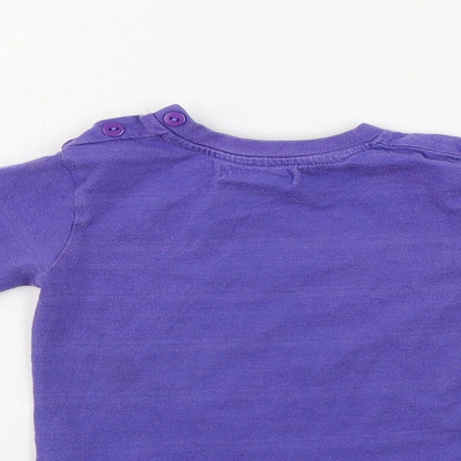 Brand and care label for Boy Star boys’ purple basic t-shirt, size 12, months