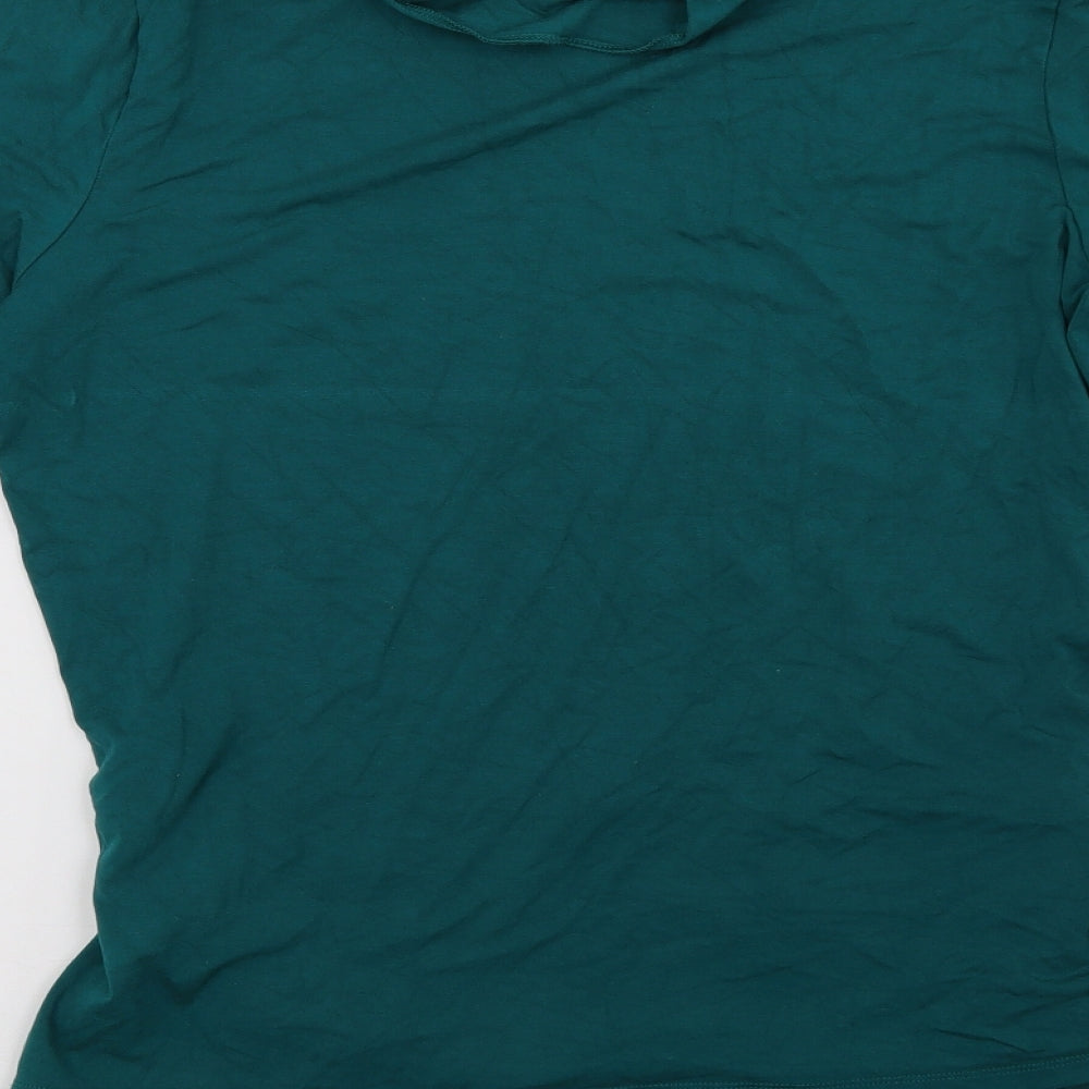 Brand and care label for Bonita women’s green pullover sweatshirt, size M