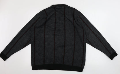 Back view of CIRCA men’s grey striped jumper, size L