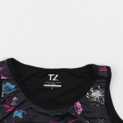 Close-up detail of TZ women’s black floral basic tank, size S