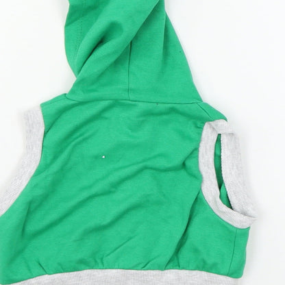 Brand and care label for Lino boys’ green jacket, size 6-9, months