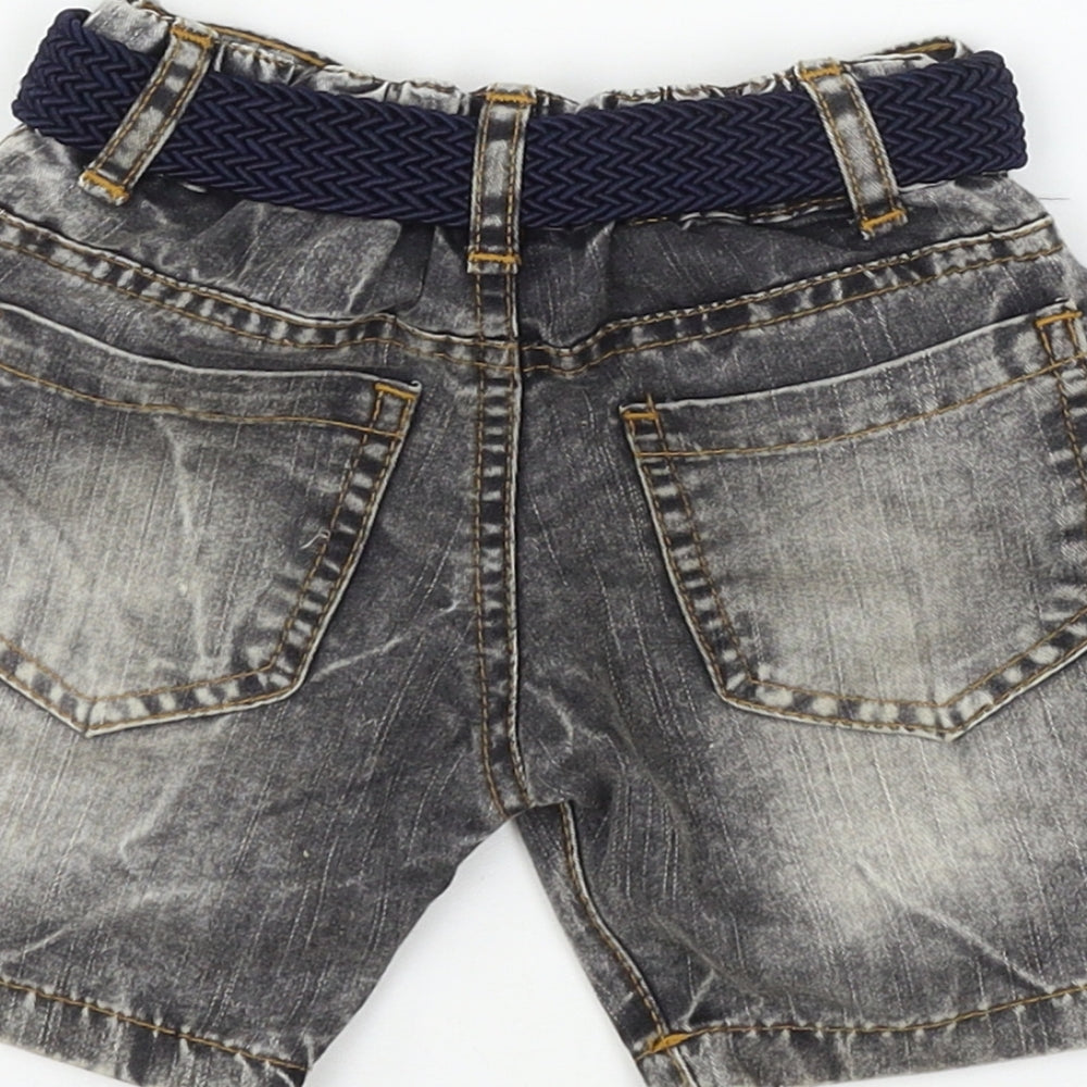 Preworn Boys Grey  Denim Cropped Jeans Size 12 Months