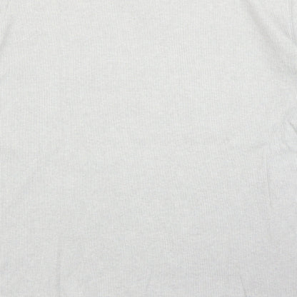 B Mens Grey    T-Shirt Size XL