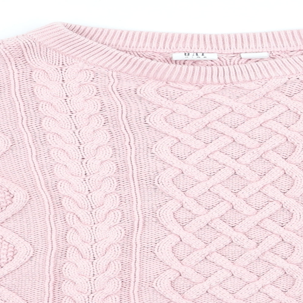Close-up detail of Gap girls’ pink jumper, size 8-9, years