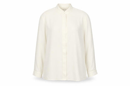Front view of Laura Gribby women’s white basic button-up, size UK 10
