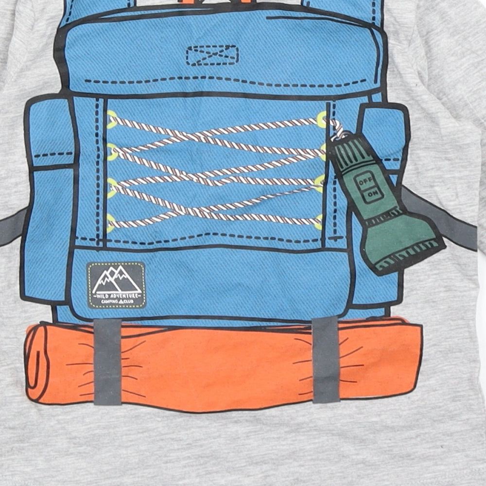 Brand and care label for Wild Adventure boys’ grey basic t-shirt, size 2-3, years