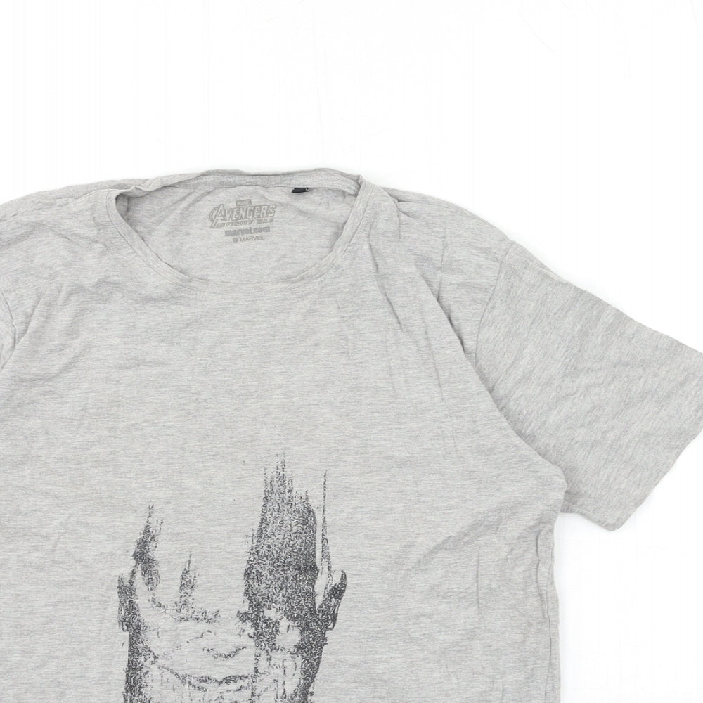 Close-up detail of Avengers men’s grey t-shirt, size S