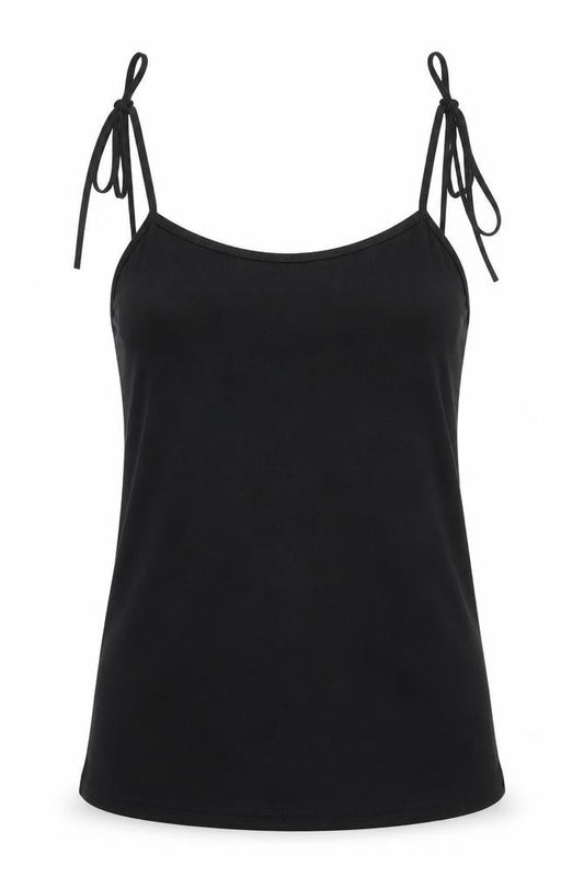 Front view of PRETTYLITTLETHING women’s black basic t-shirt, size UK 10