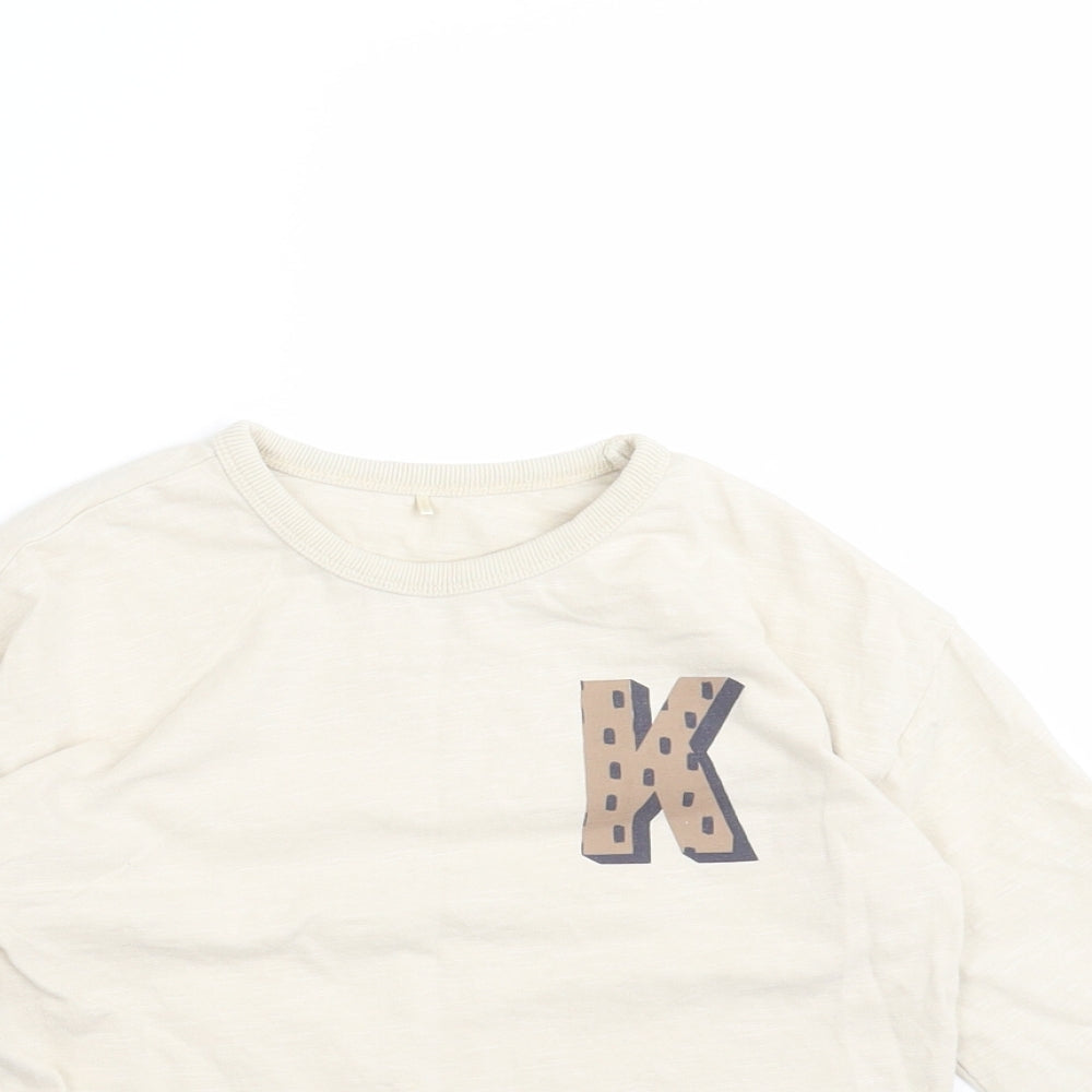 Close-up detail of George girls’ beige basic t-shirt, size 3-4, years - k
